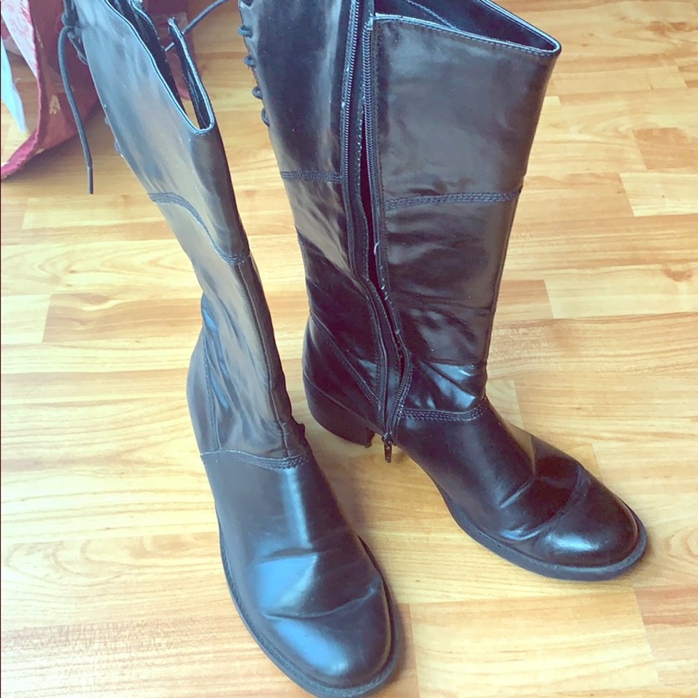 Amiana black boots